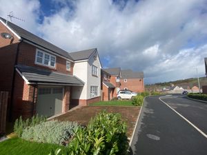 Photo 32- click for photo gallery